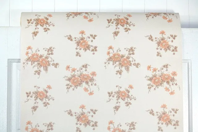 1960s Floral Vintage Wallpaper